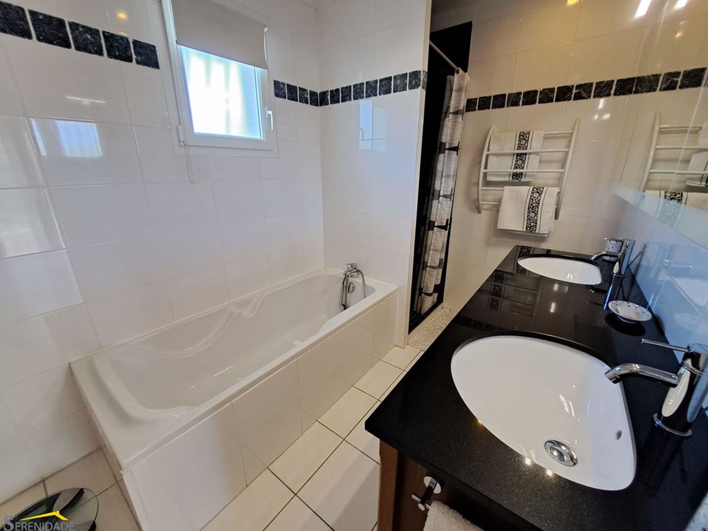 Maison Contemporaine CAUX (34720) Serenidade